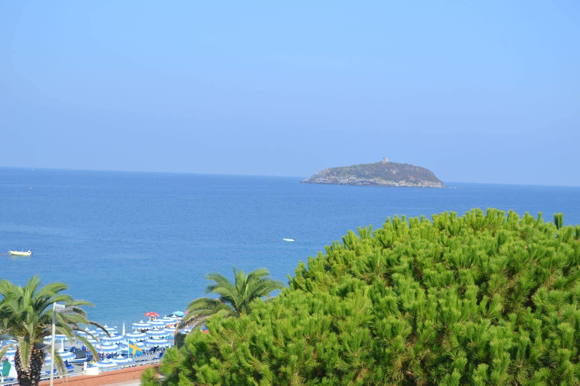 Beach Hotel Diamante Exterior foto